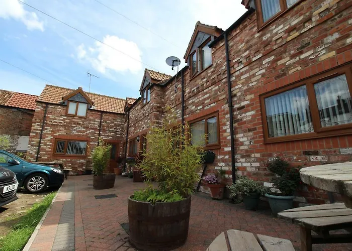 Albion Cottages